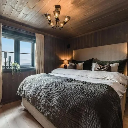 With Jacuzzi On Lifjell