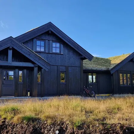 With Jacuzzi On * Lifjell